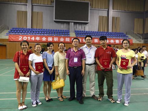 參賽團隊2.JPG