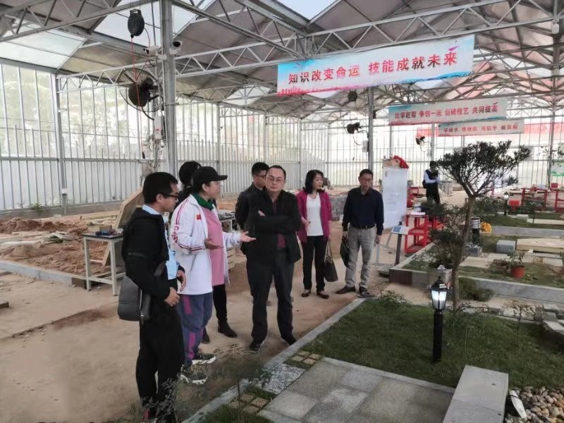 人社廳鐘萍陽一行來我院考察調(diào)研 (3)_wps圖片.jpg