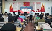  黨委理論宣講團成員嚴軍到林業(yè)學院宣講“兩會”精神