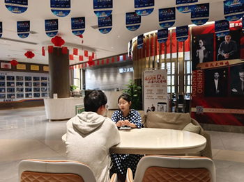 走訪企業(yè)謀合作 關(guān)愛學子助成長　——工業(yè)與設(shè)計學院赴贛州水木居裝飾有限公司訪企拓崗